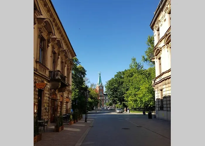 Cozy Modern Studio Green Apartment In Old Town Krakow, Poland