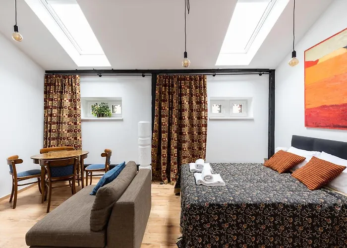 Palac Zieleniewskich Apartamenty Sw Marka 31 Krakau, Polen