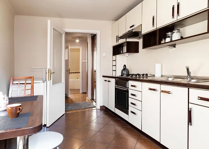 2 Bedroom Apartment, Heart Of Krakow Tomasza St, Poland