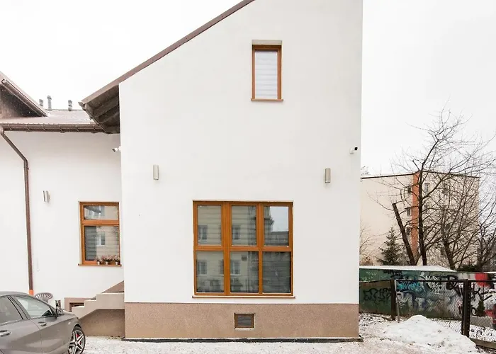 Neo Unique & Bright Apartments, Free Parking, 15Min Old Town & Kazimierz - By Homelike Krakau, Polen