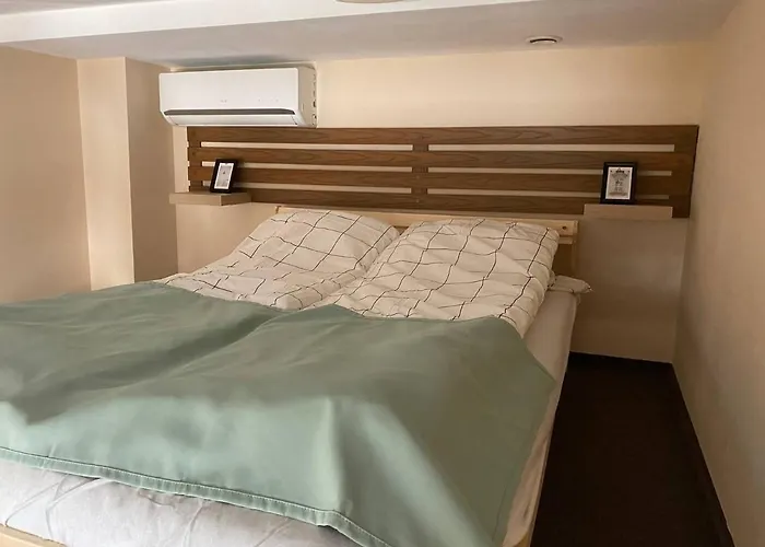 Apartamenty Dobra Noc Przy Wawelu 2 Bedrooms Kraków, Polska