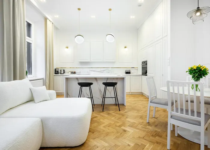 Tyzenhauz Apartments Krowoderska Street Cracovia, Polonia