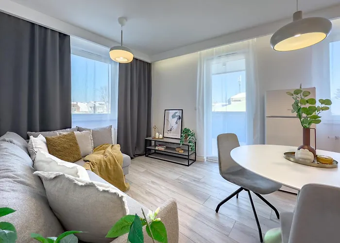 Krakowska Oaza Komfortu - Apartament Premium Z Garazem, Польща