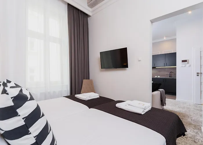 Apartment With Balcony - Rakowicka 6 Street Краків, Польща