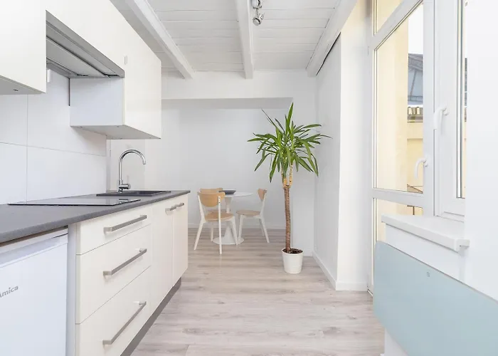 Apartment With Balcony - Paulinska 8 Street Kraków, Polska