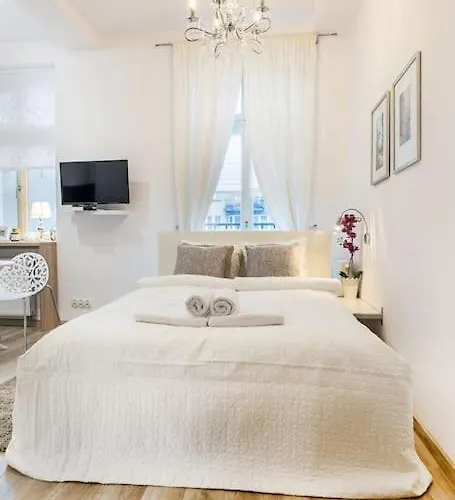Old Town Apartments - T32 Краків, Польща