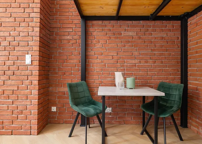 Industrial Black & Browstrone Loft - Old Town Краків, Польща