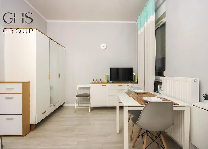 Great Apartment With A Garden In The City Center, Old Town Kraków, Polska