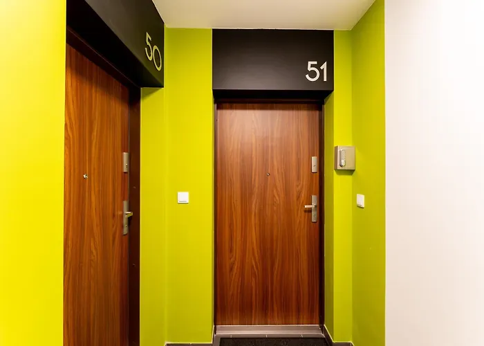 Apartments Deluxe Cannes 51 By Bookinghost Краків, Польща
