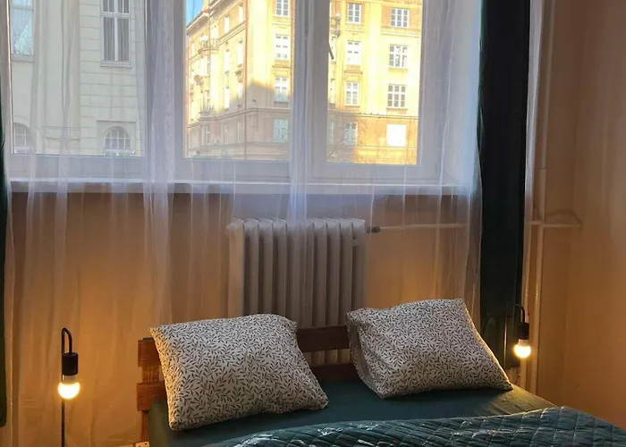 Private Rooms - Tom Hostel Cracovia, Polonia