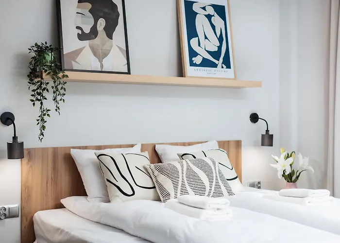 Monika Apartments By Upstairs Краків, Польща