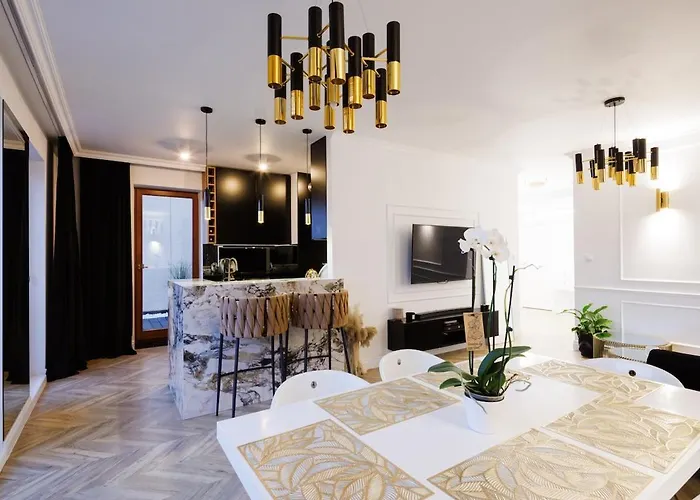 Mozarta Sky Terrace Vip 2-Bed Apartament Краків, Польща