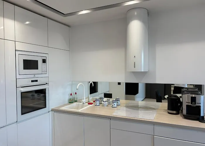 Beautiful Apartment With Air Conditioning, Balcony And Underground Garage Kraków, Polska