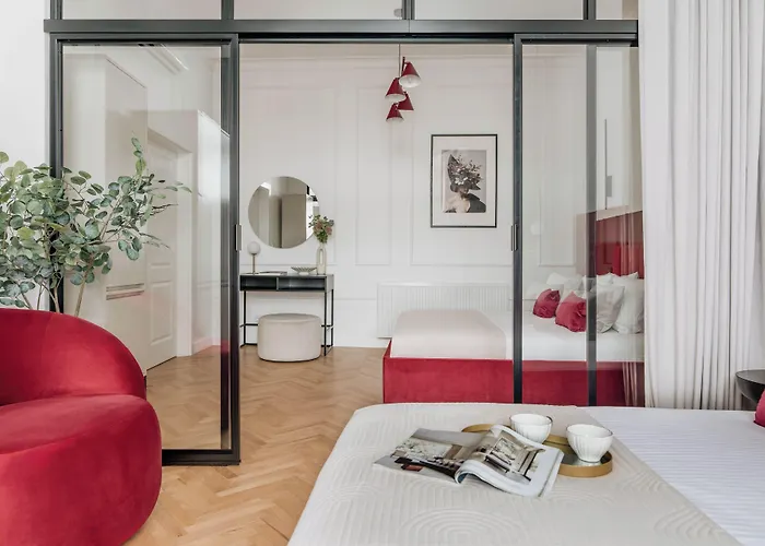 Pinot Noir - Loftaffair Apartment Krakow, Poland