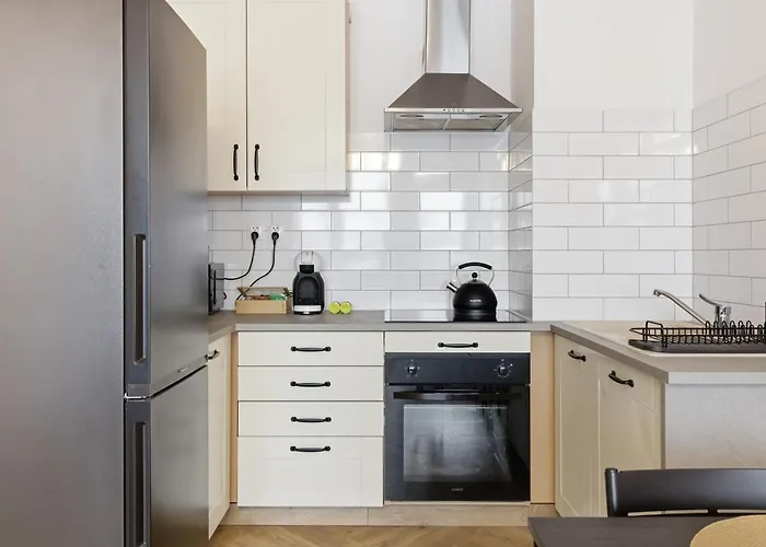 Modern 2-Room Apartment Near Tauron Arena & Expo, Ac, Free Parking Краків, Польща