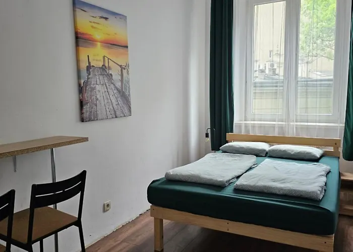 Room In Old Town Cracovia, Polonia
