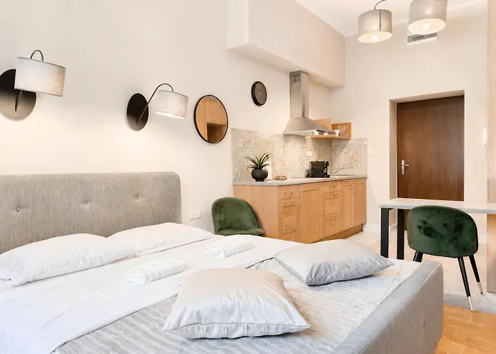 Апартаменти Main Square Platan Loft Collection Краків, Польща