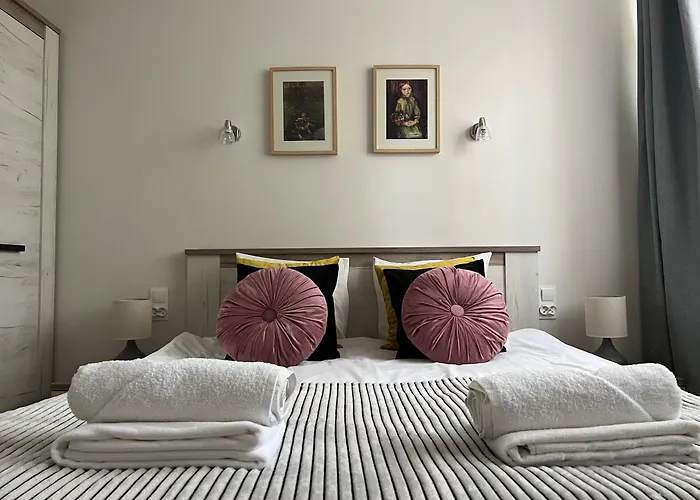 Old Town Residence Bis