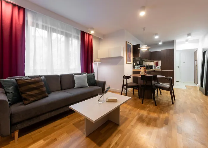 Select Suites By Mb Apartments